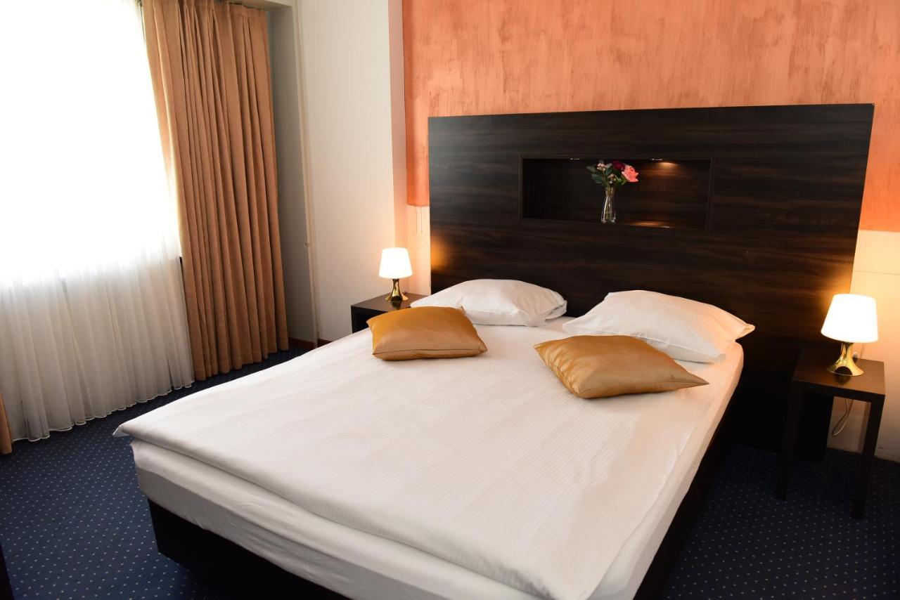 Hotel Toess فينترتور المظهر الخارجي الصورة